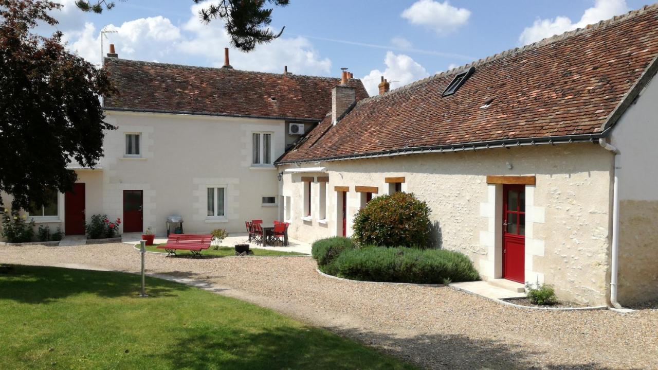 ลา โอต ทราแวร์วิแยร์ Bed & Breakfast Francueil ภายนอก รูปภาพ