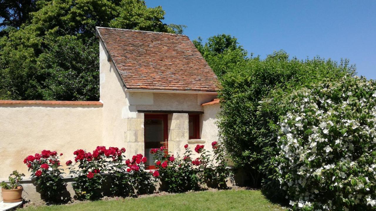 ลา โอต ทราแวร์วิแยร์ Bed & Breakfast Francueil ภายนอก รูปภาพ