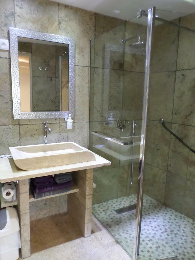 ลา โอต ทราแวร์วิแยร์ Bed & Breakfast Francueil ภายนอก รูปภาพ