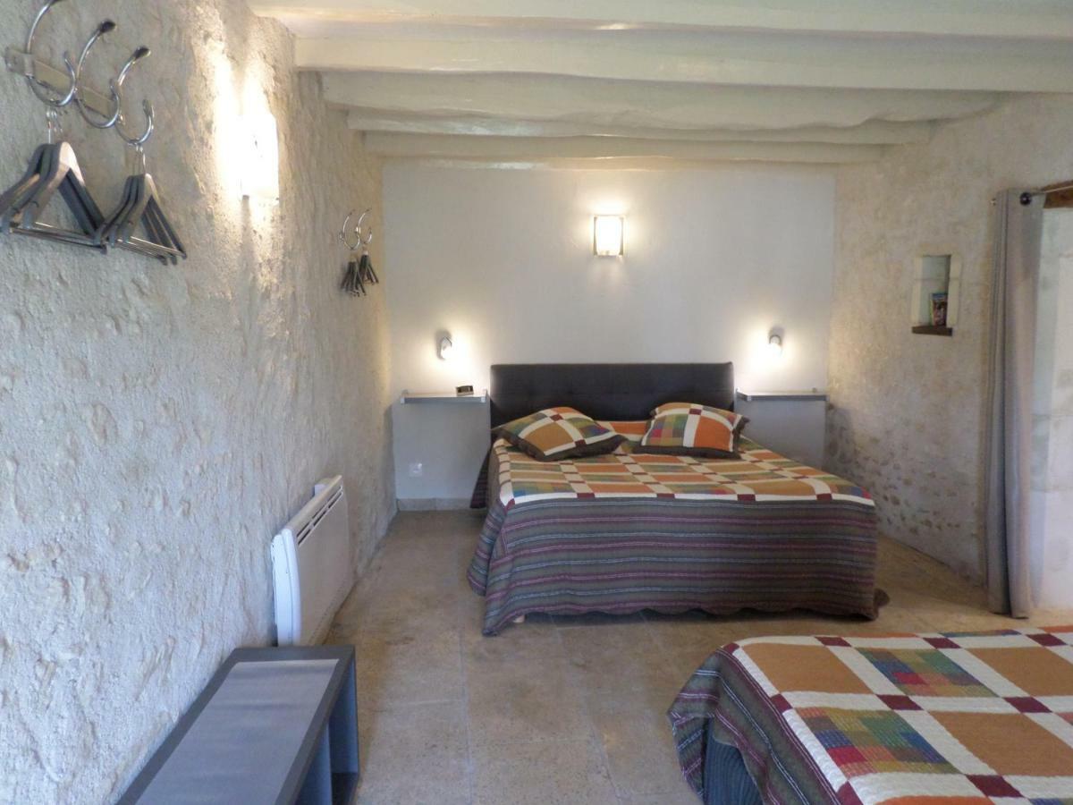 ลา โอต ทราแวร์วิแยร์ Bed & Breakfast Francueil ภายนอก รูปภาพ