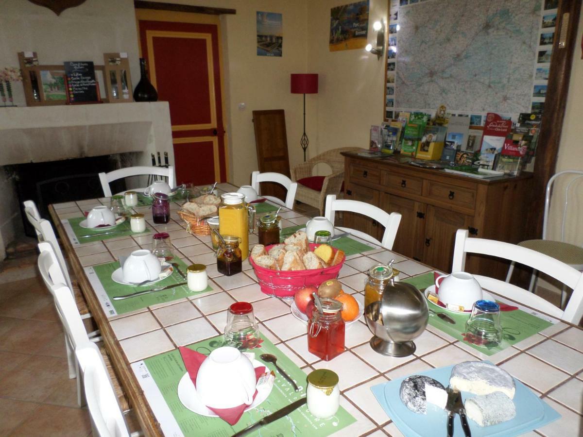 ลา โอต ทราแวร์วิแยร์ Bed & Breakfast Francueil ภายนอก รูปภาพ